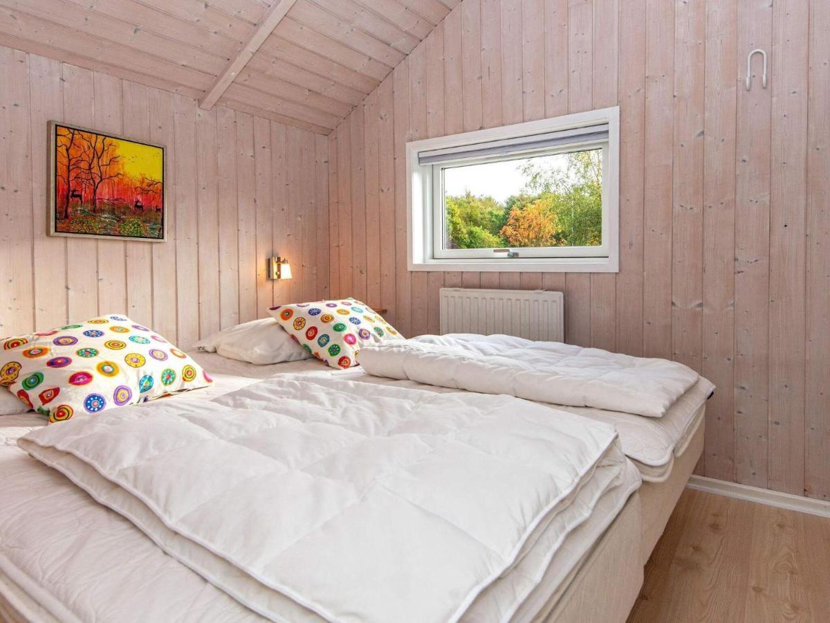 8 Person Holiday Home In Ховборг Экстерьер фото